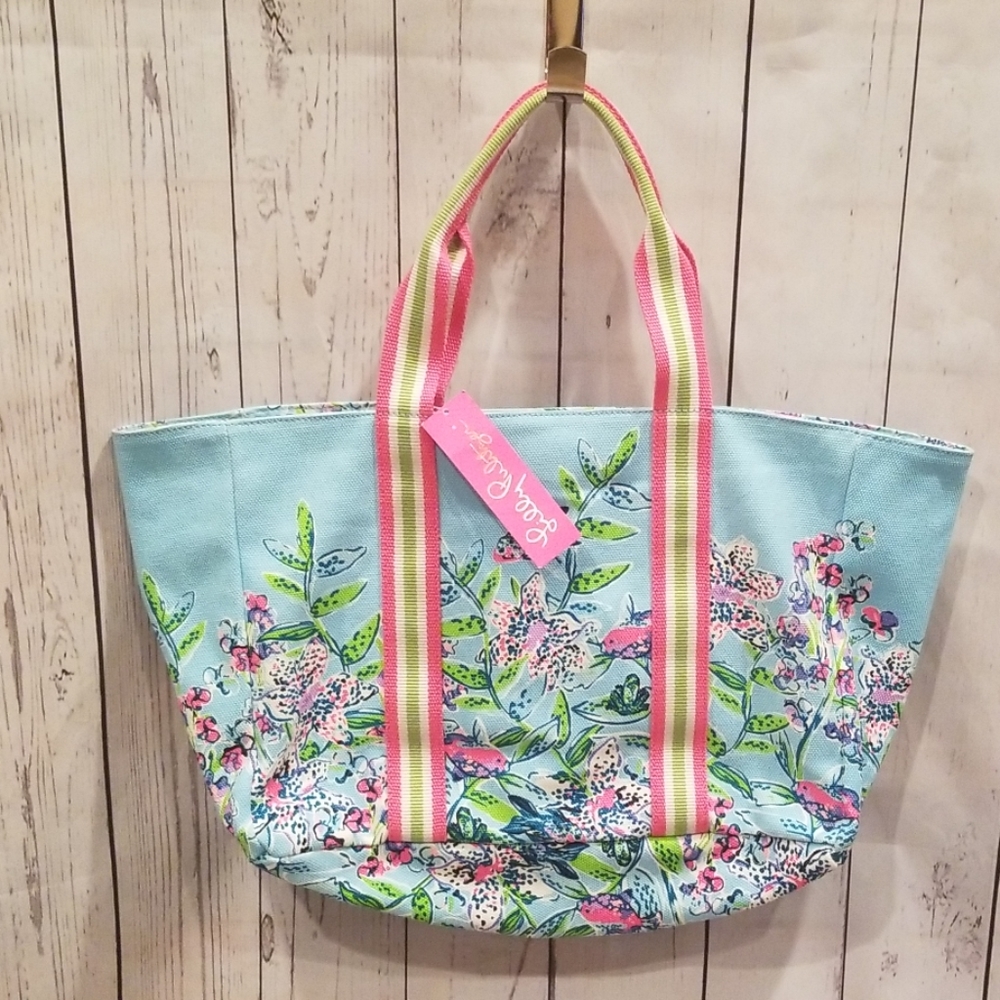 NWT NEVER USED Lilly Pulitzer "LillyLagoon" Tote!
